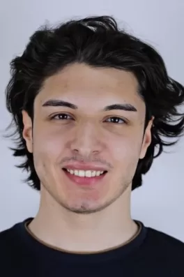Enes Y., 25 yaşında, İstanbul