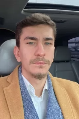 Hasan B., 26 yaşında, İstanbul
