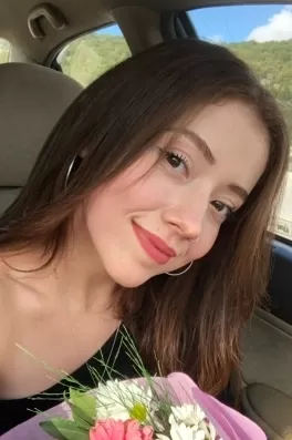 İrem K., 24 yaşında, İstanbul