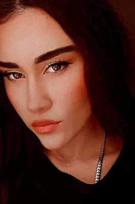 Duygu A., 27 yaşında, Aydın
