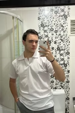 Yiğit Y., 18 yaşında, Bursa