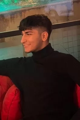 Ugur B., 17 yaşında