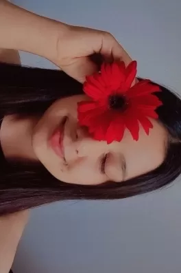 Esma N., 23 yaşında, İstanbul