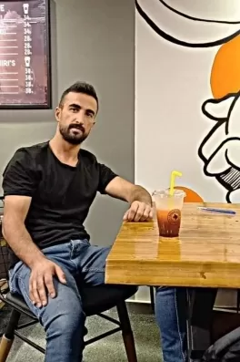 Hekim B., 30 yaşında, Van