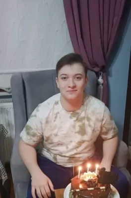 Yiğit Y., 18 yaşında, İstanbul