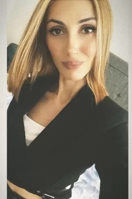 Özge A., 32 yaşında, İstanbul