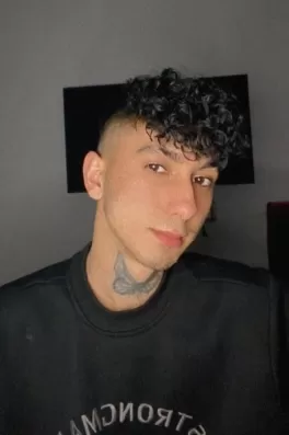 Enes Ö., 21 yaşında, Eskişehir