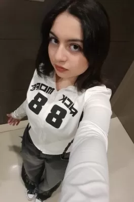 Yaren Y., 18 yaşında, İstanbul