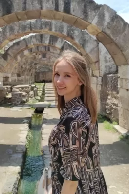Nilüfer Y., 26 yaşında, Antalya