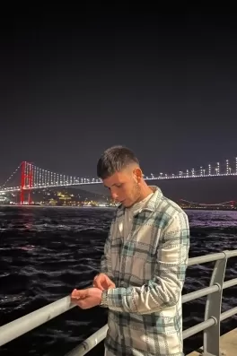 Harun A., 19 yaşında, İstanbul