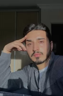 Barış B., 23 yaşında, İstanbul