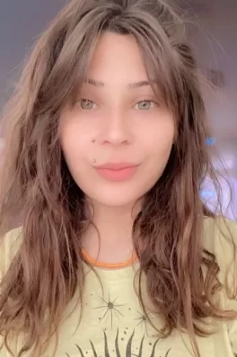 Sima Ö., 30 yaşında, Adana