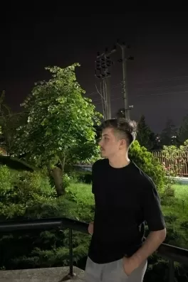 Ozan T., 24 yaşında, İstanbul