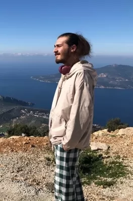 Hasan S., 28 yaşında, Uşak