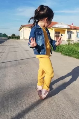 Ela K., 7 yaşında, Balıkesir