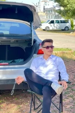 Burak Y., 23 yaşında, Gaziantep
