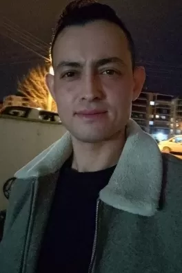 Baturalp Ö., 30 yaşında, Eskişehir