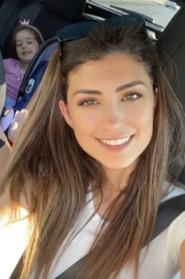 Yasemin E., 37 yaşında, İstanbul