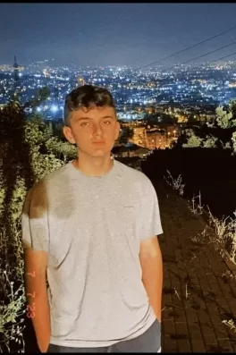 Ahmet Y., 17 yaşında, Bursa