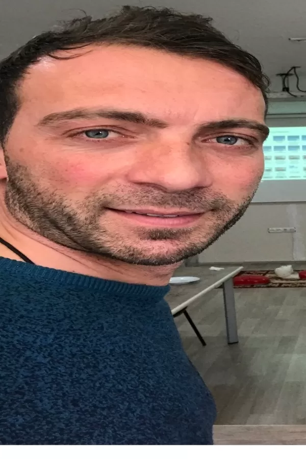 31829