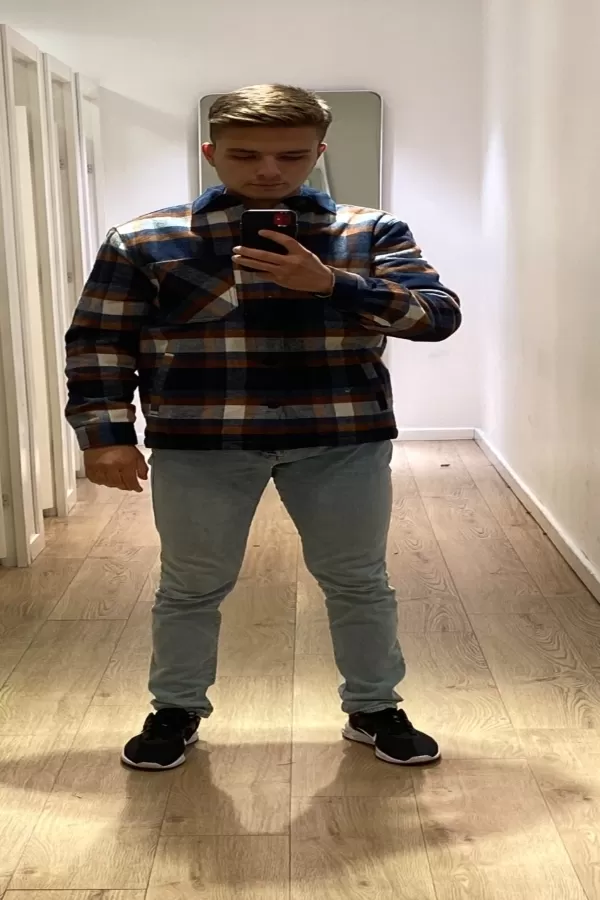 63297