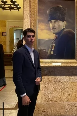 Muhammed E., 22 yaşında, İstanbul