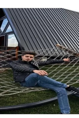 Abdullah D., 25 yaşında, İstanbul