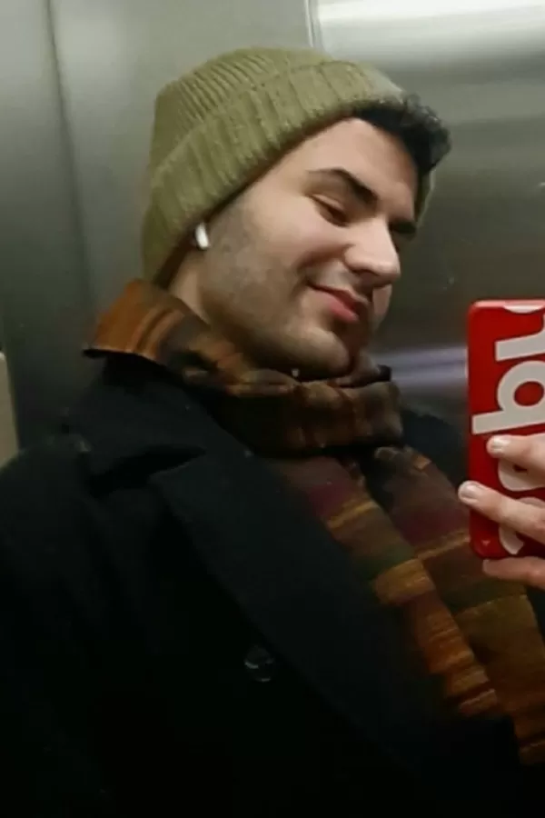 40832