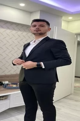 İlkay H., 25 yaşında, Balıkesir