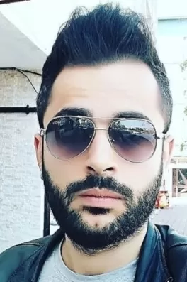 Munteser S., 33 yaşında
