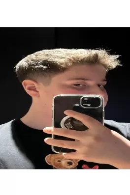 Poyraz G., 15 yaşında