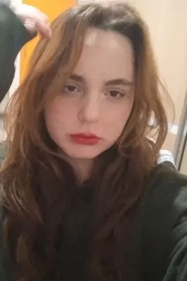 Yasmin K., 16 yaşında, İstanbul