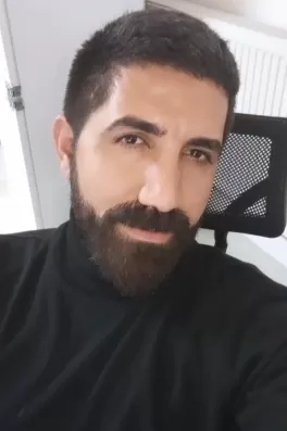 Savaş K., 34 yaşında