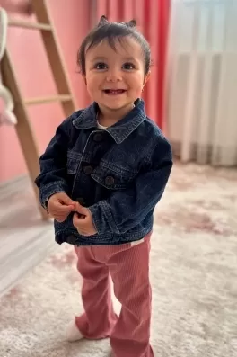 Elisa G., 4 yaşında, İstanbul