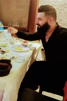 Gökhan B., 33 yaşında