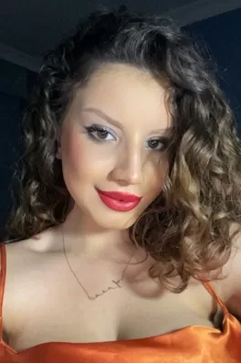 Ezgi A., 22 yaşında, Diyarbakır