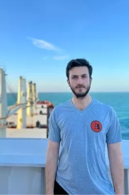Özkan A., 24 yaşında, İstanbul