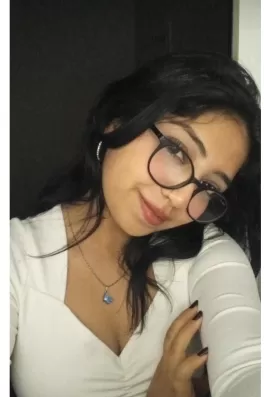Elif G., 19 yaşında