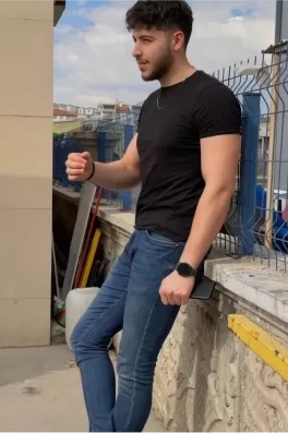 Ruşen A., 27 yaşında, Ankara