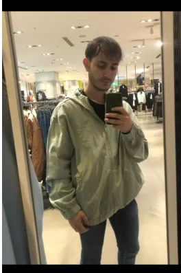 Alper G., 24 yaşında