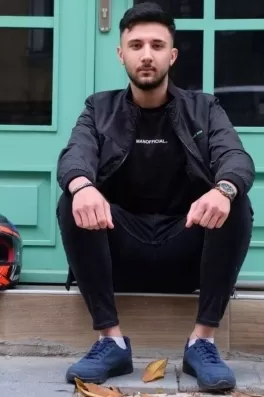 Emre G., 23 yaşında, İstanbul