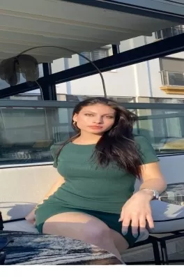 Şara D., 25 yaşında, Kayseri