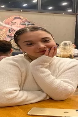 Gamze S., 18 yaşında, İstanbul