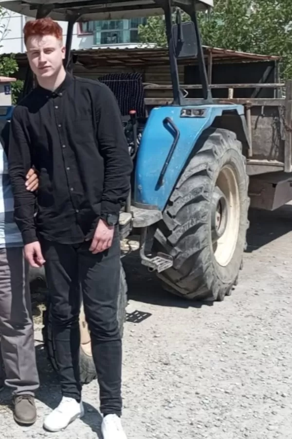 102891