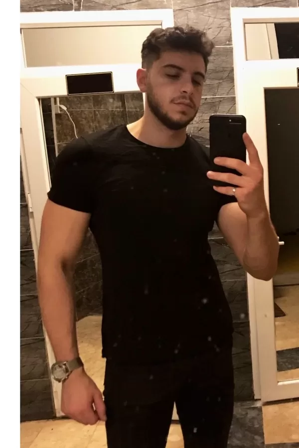 61923