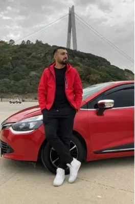 Abdullah B., 29 yaşında, İstanbul
