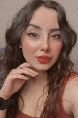 Esra G., 23 yaşında, Niğde