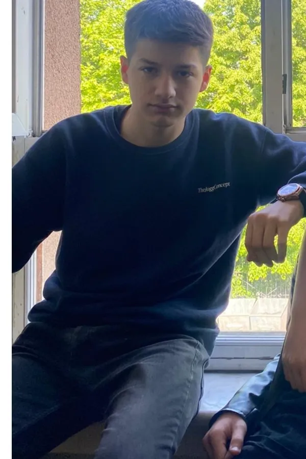 103844