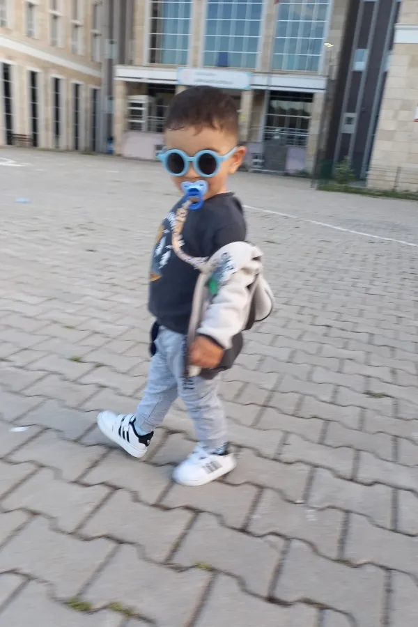 59858