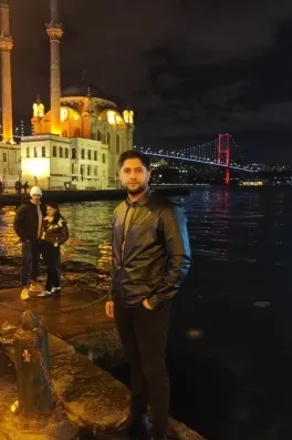 Anıl B., 25 yaşında, Van